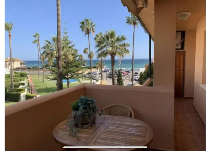 - Alicate Beachfront - 6 * Marbella