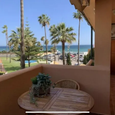 - Alicate Beachfront - 6 * Marbella